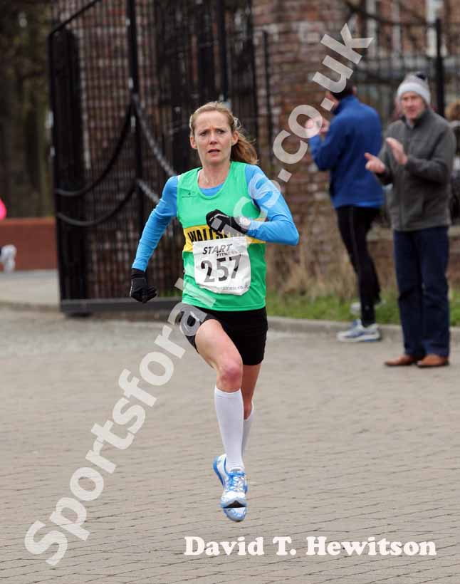 Sonia Samuels (Wallsend Harriers) winning the Wallsend Harriers Terry O'Gara Memorial 5k Road Race.